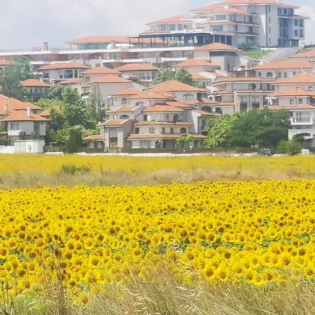 2 Bedrooms, 2 Bathrooms With Seaview, 2 Balconis, 2 Terraces شقة Kableshkovo (Burgas)