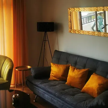 شقة 2 Bedrooms, 2 Bathrooms With Seaview, 2 Balconis, 2 Terraces *